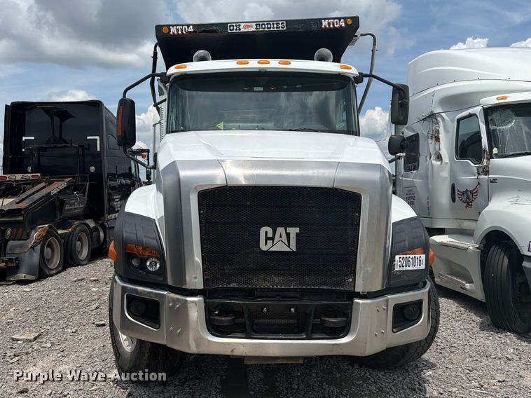 image for item YA3558 2016 Caterpillar CT660S dump truck