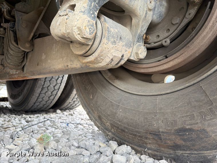 image for item YA3558 2016 Caterpillar CT660S dump truck