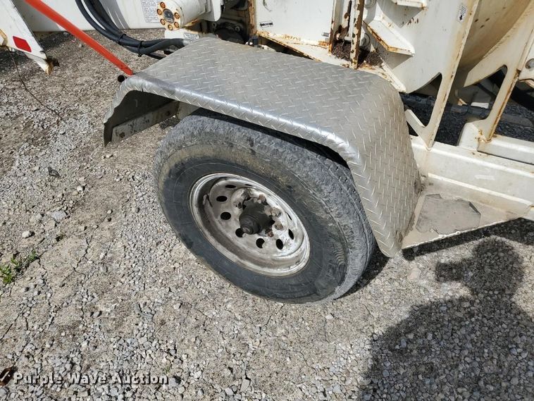 image for item YA3736 2020 Bandit 200UC wood chipper