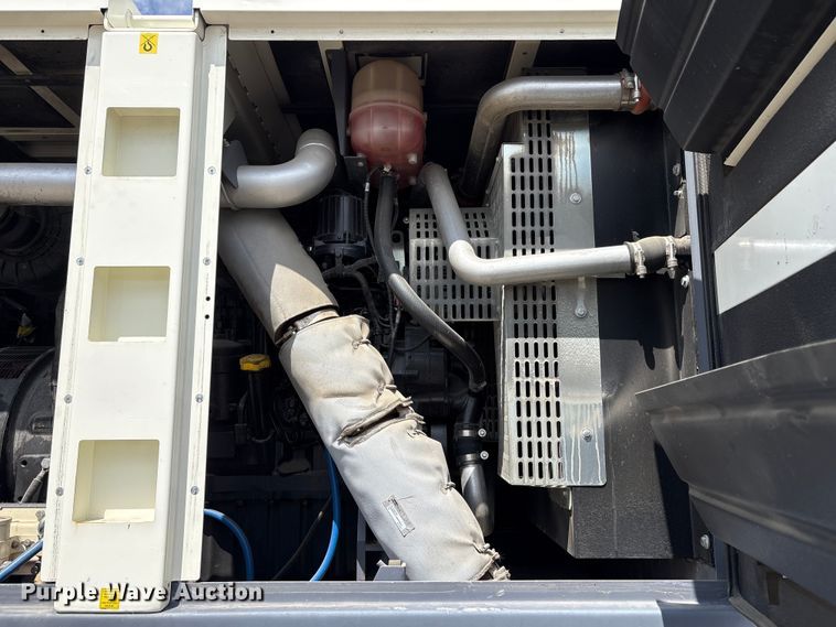 image for item YA3763 2021 Atlas Copco QAS 330JD generator