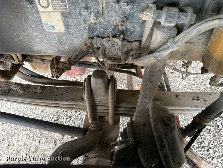 image for item YA3777 2018 Kenworth T800 dump truck