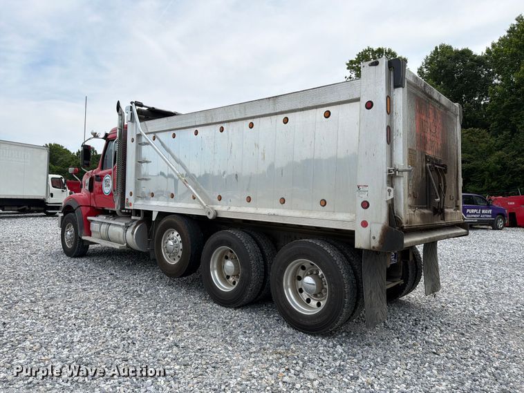 image for item YA3778 2026 Western Star dump truck
