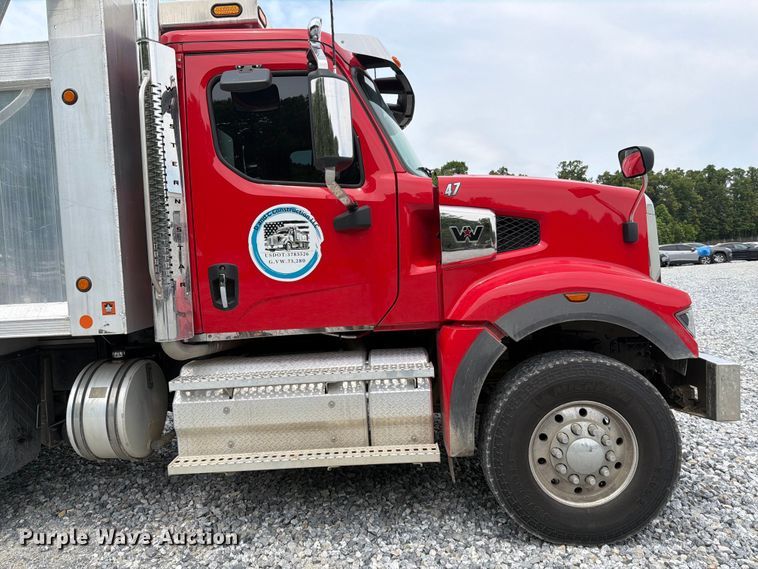 image for item YA3778 2026 Western Star dump truck