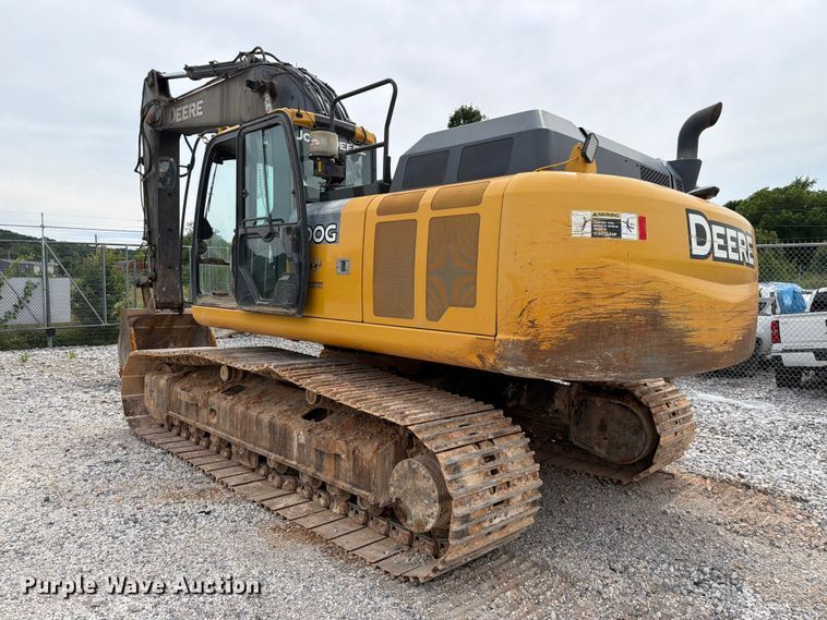 image for item YA3847 2018 John Deere 300G LC excavator