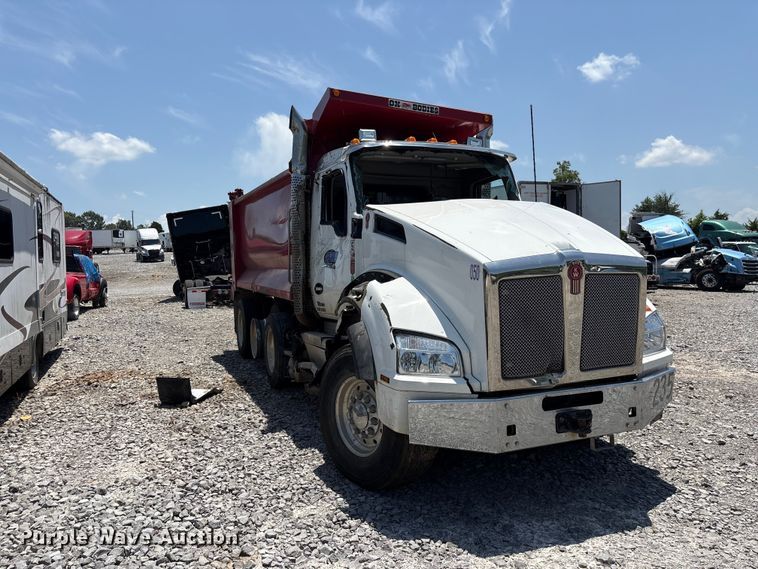 image for item YA3920 2024 Kenworth T880 dump truck