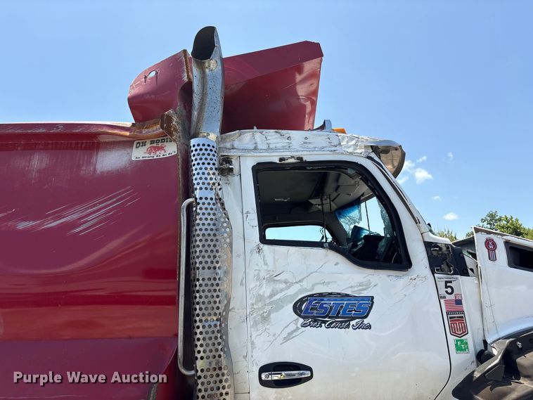 image for item YA3920 2024 Kenworth T880 dump truck