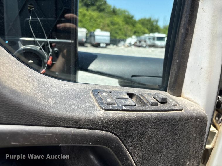 image for item YA3920 2024 Kenworth T880 dump truck