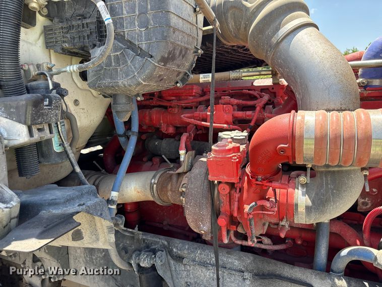 image for item YA3920 2024 Kenworth T880 dump truck