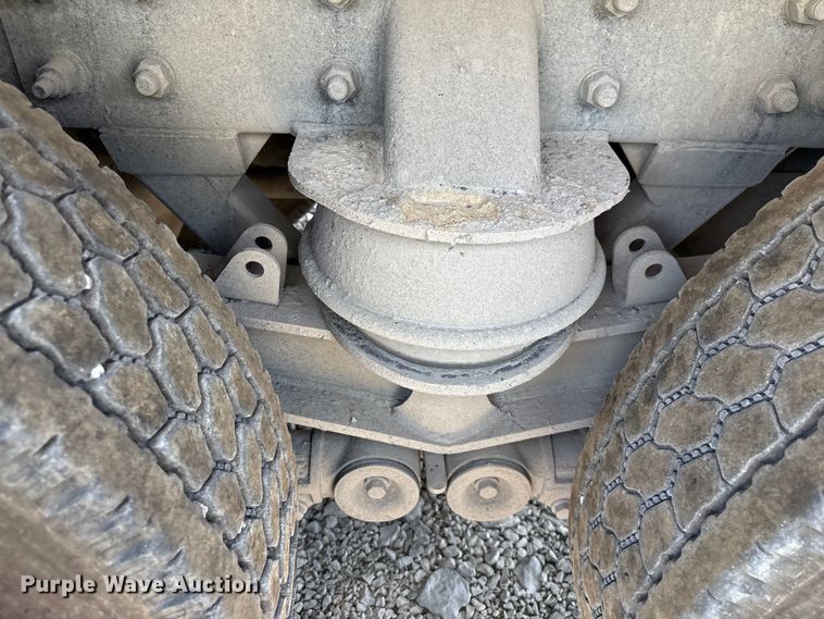 image for item YA3920 2024 Kenworth T880 dump truck