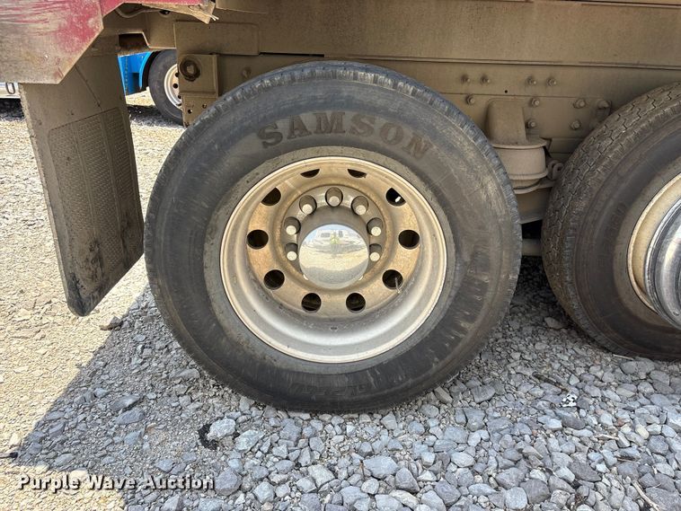 image for item YA3920 2024 Kenworth T880 dump truck