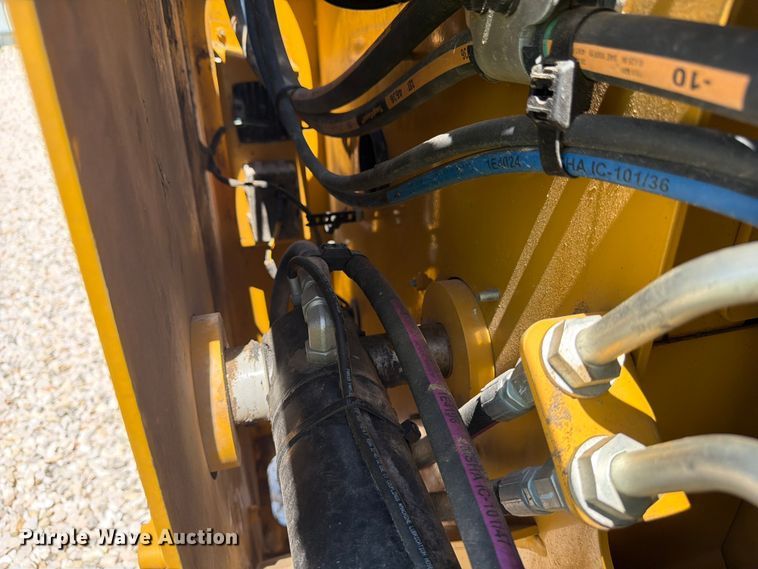 image for item YA3928 2022 Caterpillar 246D3 skid steer loader