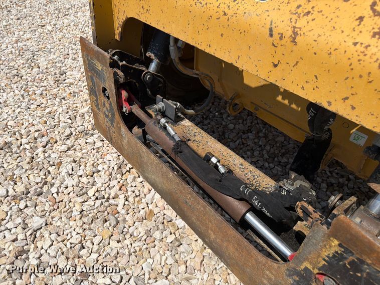 image for item YA3928 2022 Caterpillar 246D3 skid steer loader