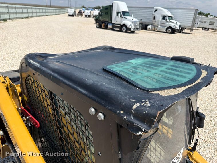 image for item YA3928 2022 Caterpillar 246D3 skid steer loader