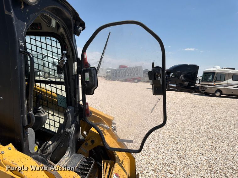 image for item YA3928 2022 Caterpillar 246D3 skid steer loader