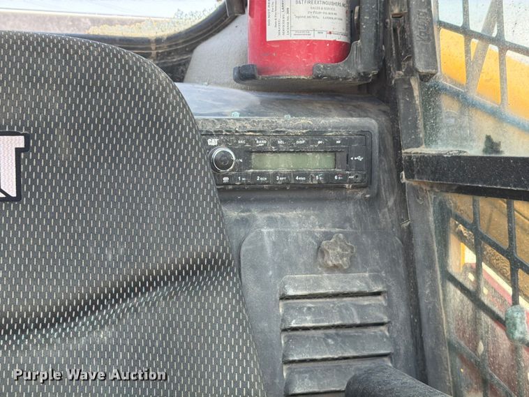 image for item YA3928 2022 Caterpillar 246D3 skid steer loader