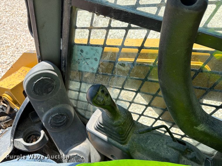 image for item YA3928 2022 Caterpillar 246D3 skid steer loader