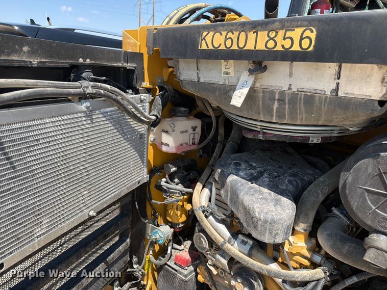 image for item YA3928 2022 Caterpillar 246D3 skid steer loader