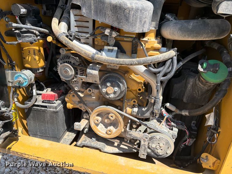 image for item YA3928 2022 Caterpillar 246D3 skid steer loader
