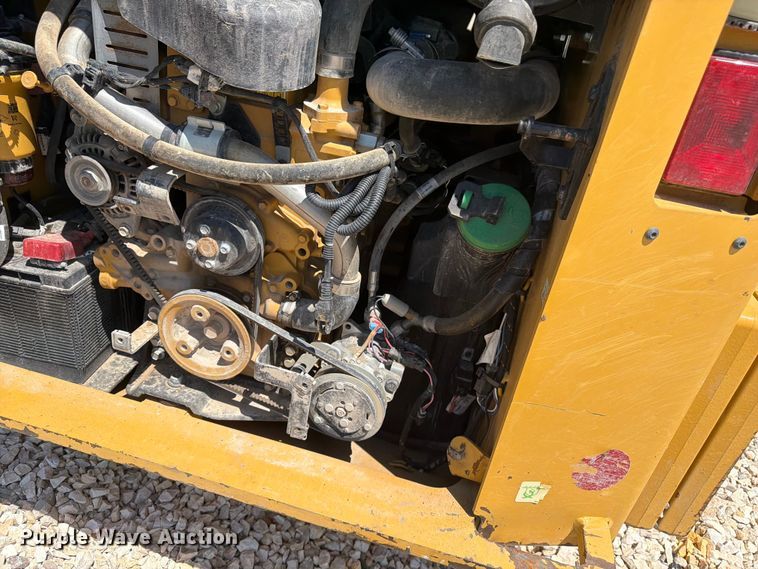 image for item YA3928 2022 Caterpillar 246D3 skid steer loader