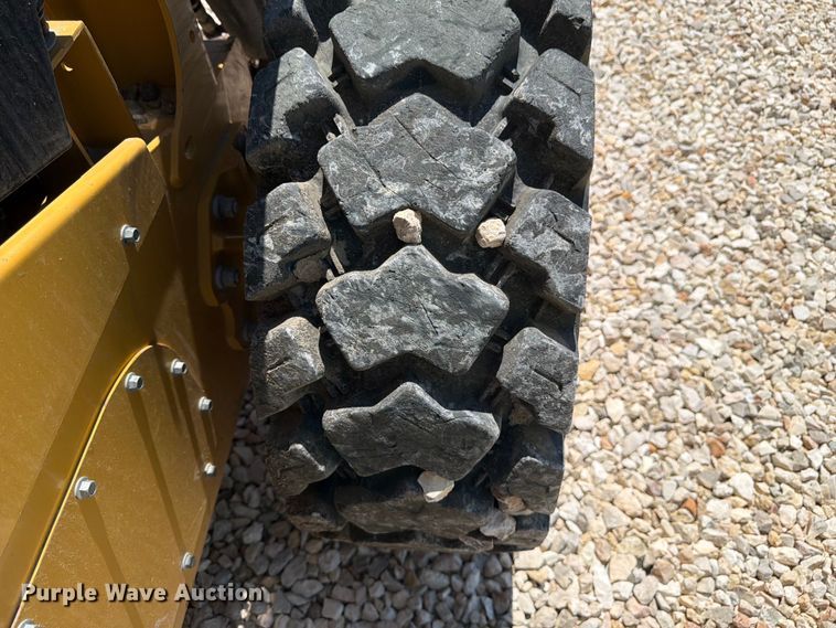 image for item YA3928 2022 Caterpillar 246D3 skid steer loader