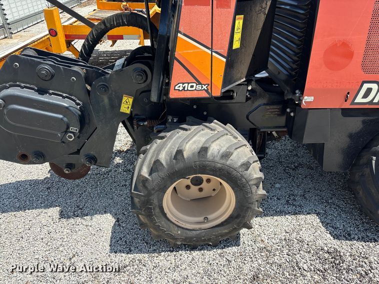 image for item YA3938 2018 Ditch Witch 410SX trencher