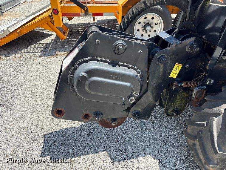image for item YA3938 2018 Ditch Witch 410SX trencher