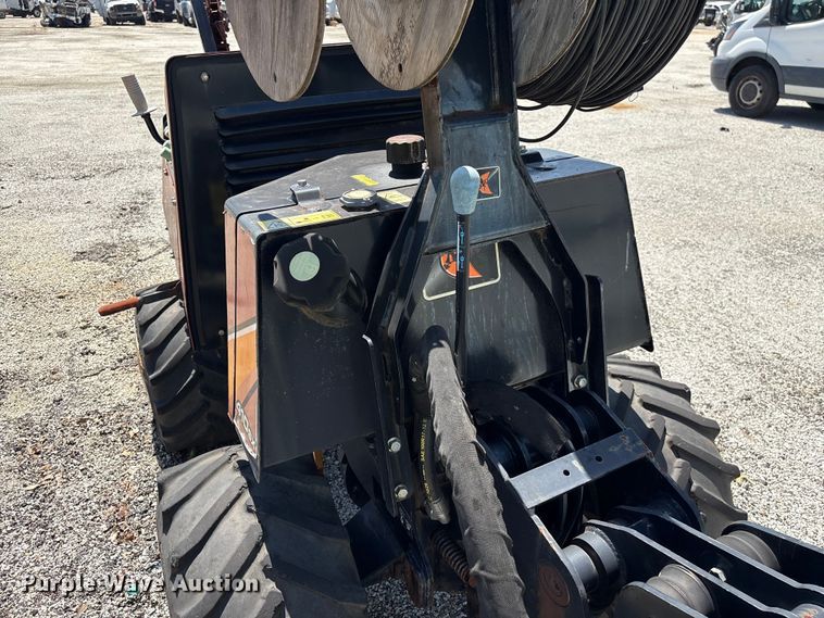 image for item YA3938 2018 Ditch Witch 410SX trencher
