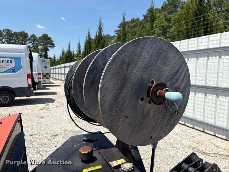image for item YA3938 2018 Ditch Witch 410SX trencher