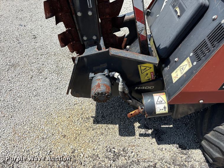 image for item YA3938 2018 Ditch Witch 410SX trencher