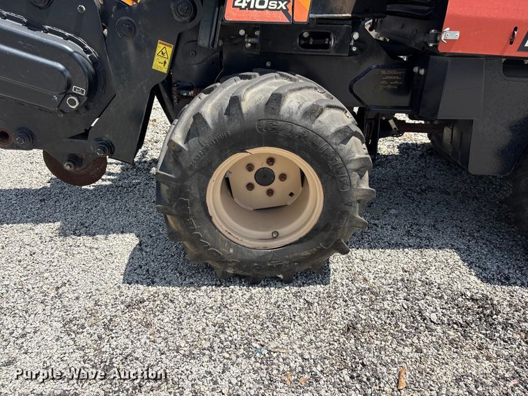 image for item YA3938 2018 Ditch Witch 410SX trencher