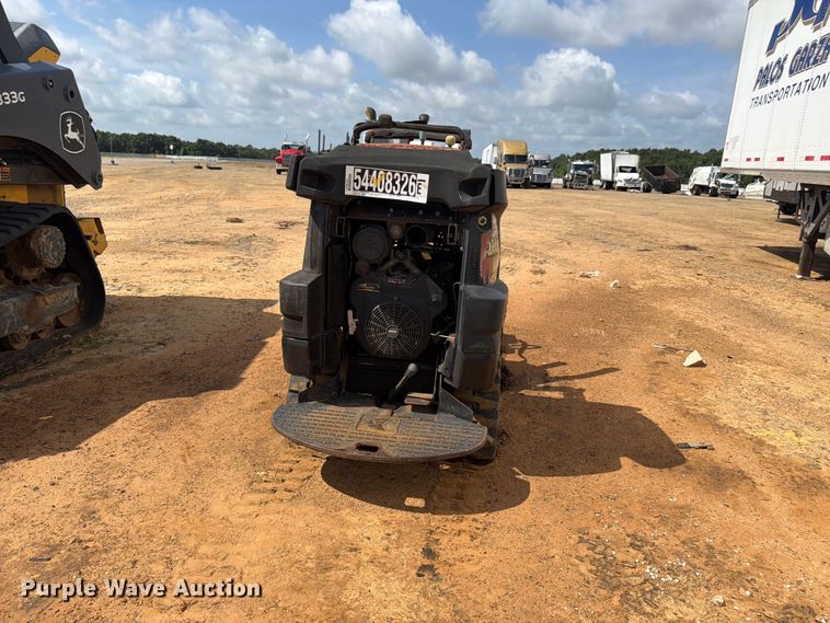image for item YA3939 2013 Ditch Witch R300 cable plow