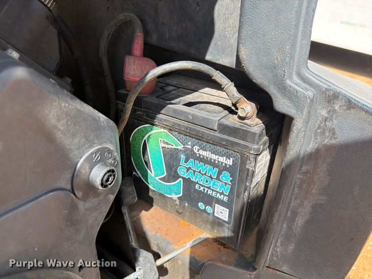 image for item YA3939 2013 Ditch Witch R300 cable plow