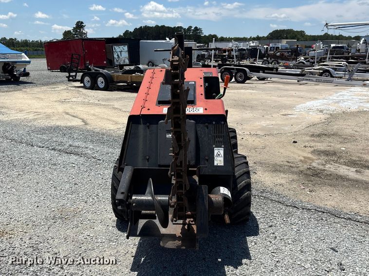 image for item YA3956 2016 Ditch Witch 410SX trencher
