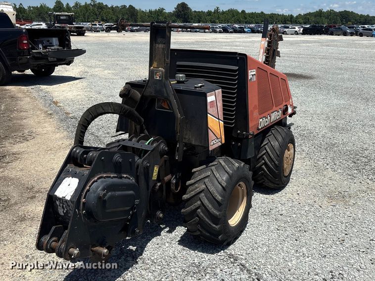 image for item YA3956 2016 Ditch Witch 410SX trencher