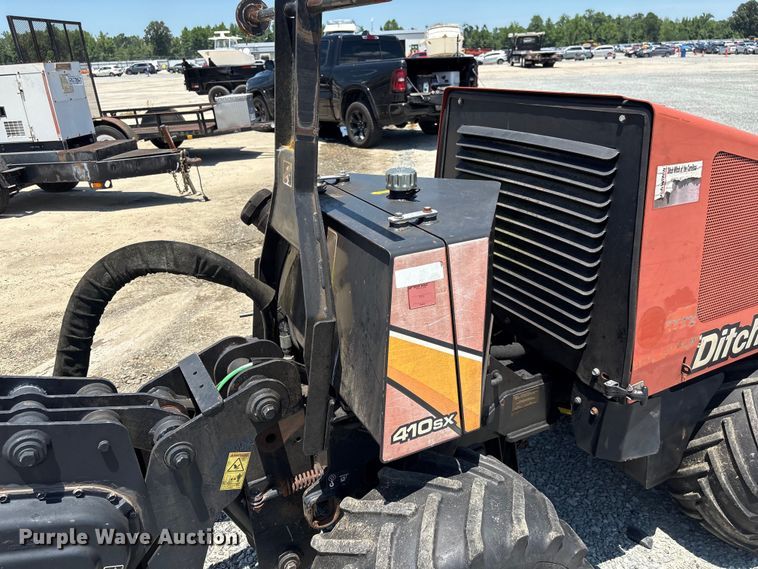 image for item YA3956 2016 Ditch Witch 410SX trencher