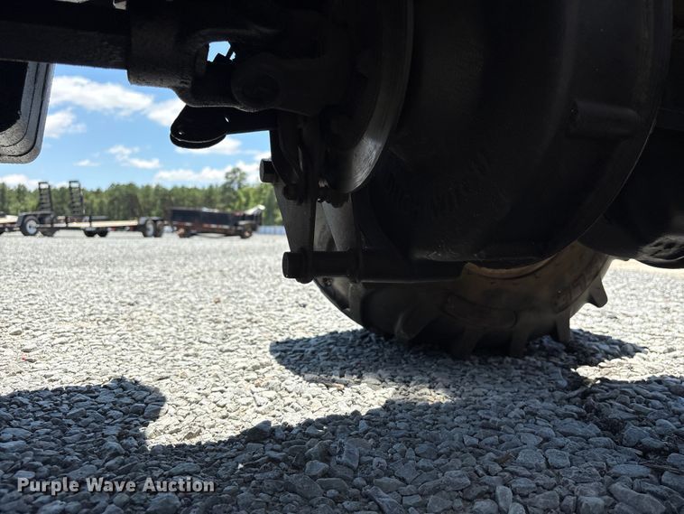 image for item YA3956 2016 Ditch Witch 410SX trencher