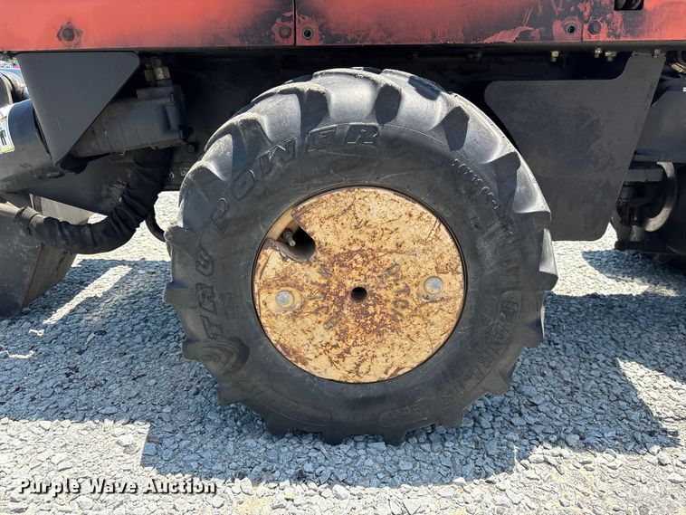 image for item YA3956 2016 Ditch Witch 410SX trencher