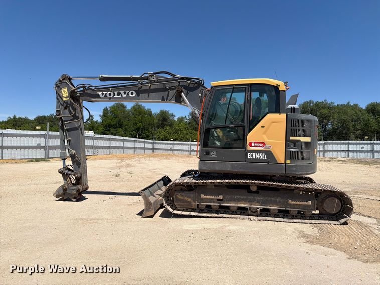 image for item YA3958 2017 Volvo ECR145EL excavator