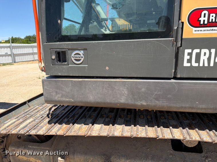 image for item YA3958 2017 Volvo ECR145EL excavator