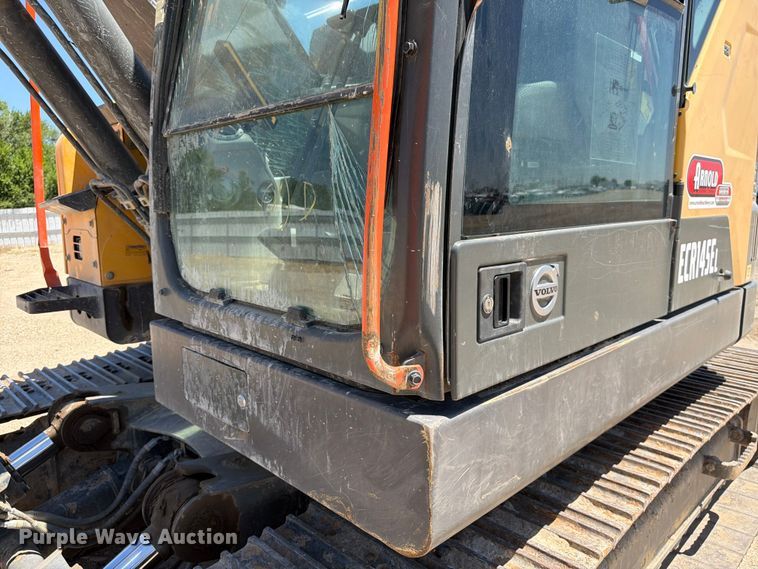 image for item YA3958 2017 Volvo ECR145EL excavator