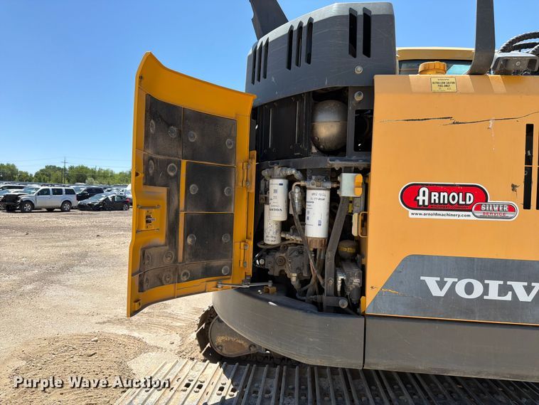 image for item YA3958 2017 Volvo ECR145EL excavator