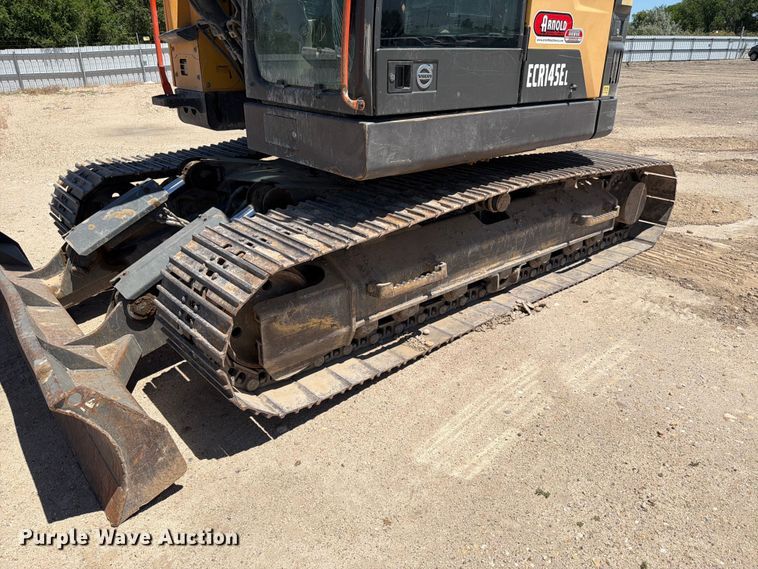 image for item YA3958 2017 Volvo ECR145EL excavator