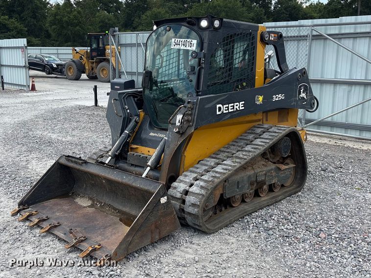2023 John Deere 325G tracked skid steer loader