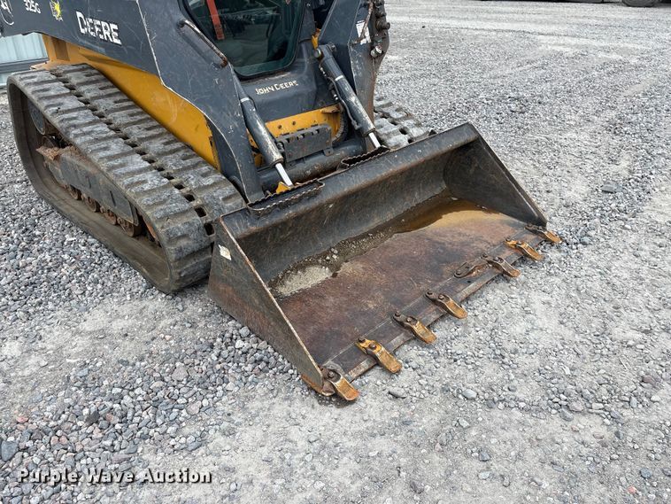 image for item YA3961 2023 John Deere 325G tracked skid steer loader