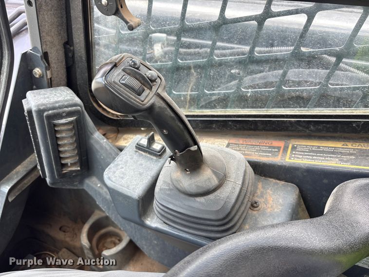 image for item YA3961 2023 John Deere 325G tracked skid steer loader