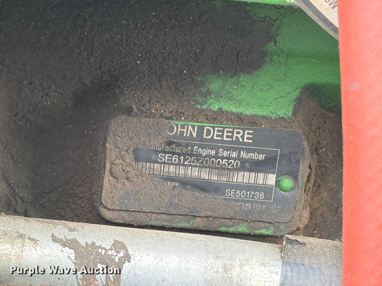 image for item YA3970 2005 John Deere 9520 Scraper Special 4WD tractor