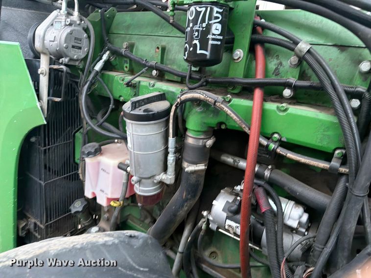 image for item YA3970 2005 John Deere 9520 Scraper Special 4WD tractor