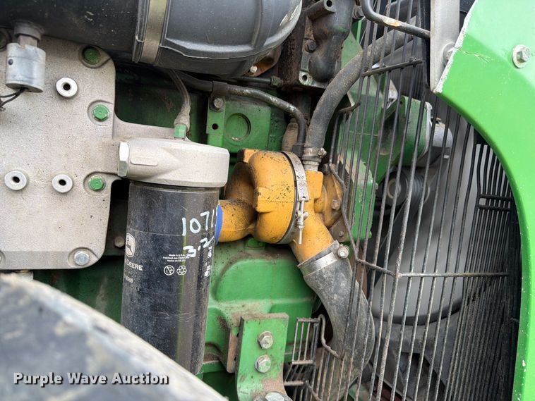 image for item YA3970 2005 John Deere 9520 Scraper Special 4WD tractor