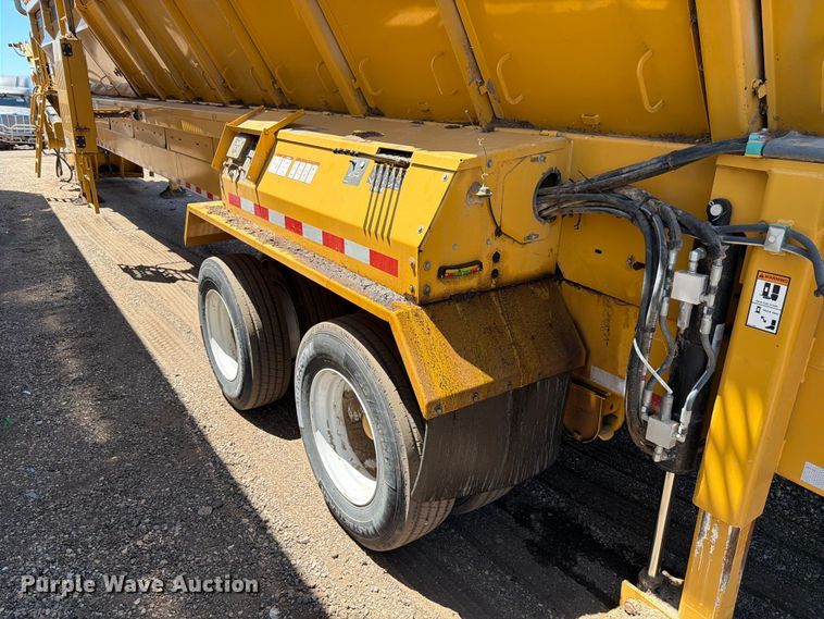 image for item YA3972 2022 Vermeer TR626 trommel screen