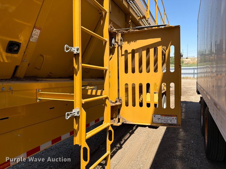 image for item YA3972 2022 Vermeer TR626 trommel screen